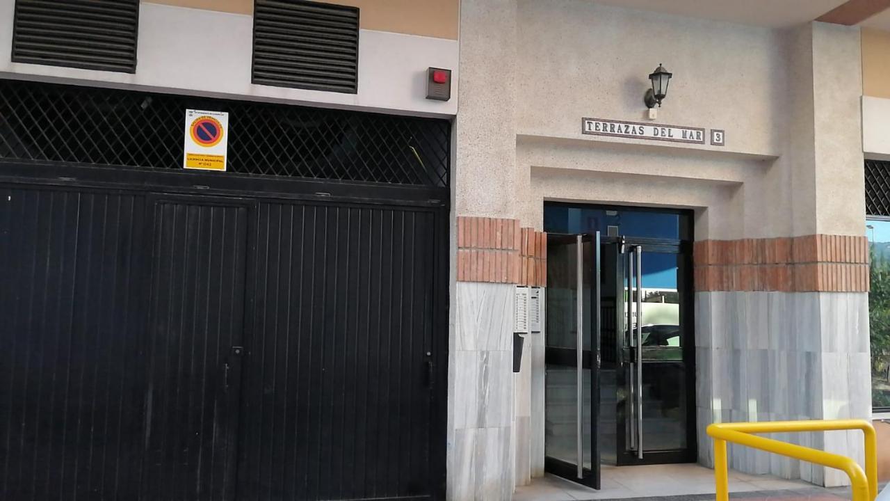 At The Center & Very Close To The Paseo Beach, With Double Garage, Renovated And Fully Equipped Apartment Almuñécar المظهر الخارجي الصورة