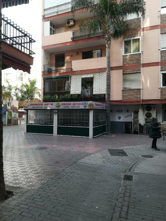 At The Center & Very Close To The Paseo Beach, With Double Garage, Renovated And Fully Equipped Apartment Almuñécar المظهر الخارجي الصورة
